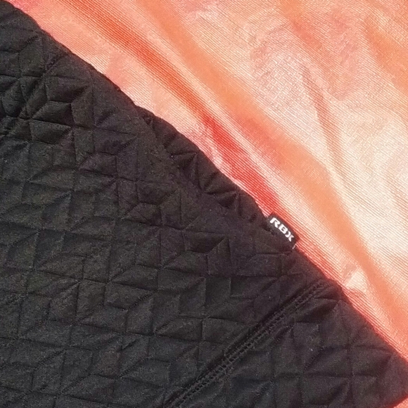 🌼 Reebok  Sweater - Picture 10 of 14